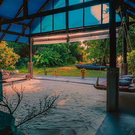 Mi Lugar Maldives Hotel Nolhivaranfaru Bagian luar foto